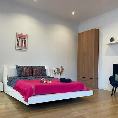 Ostello By La Rambla Rooms Barcellona