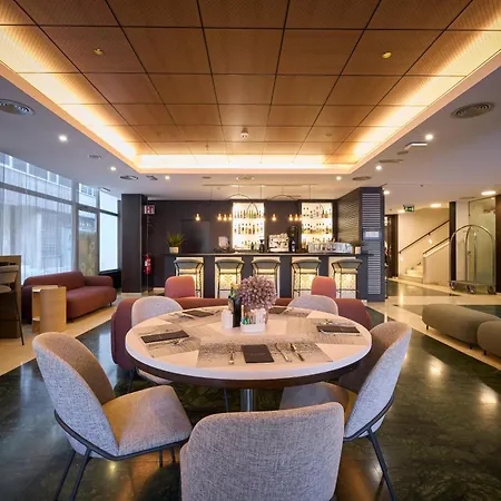Hotel Catalonia Rigoletto 4*