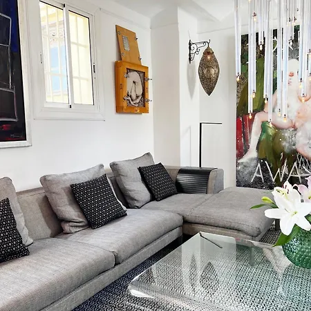 Sunny Penthouse With Sea View Barselona