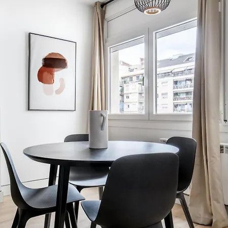 Daire Antiga Esquerra De Leixample 3br Bcn-97