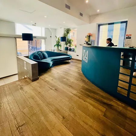 Ξενοδοχείο 54 Barceloneta 3*