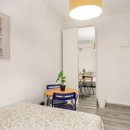 Apartment Tamarit