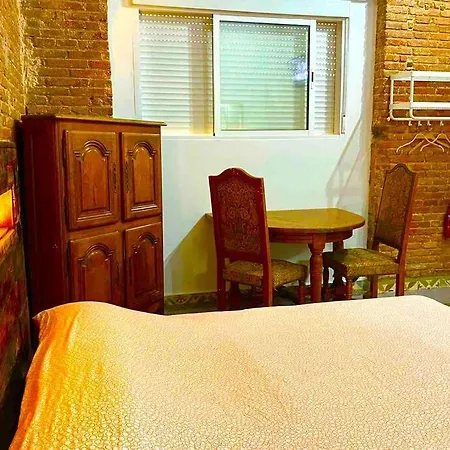 Estudio Nuevo! Al Lado Del Metro L1 L4 L5 Appartement *