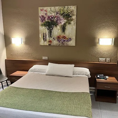 Aneto Hotel