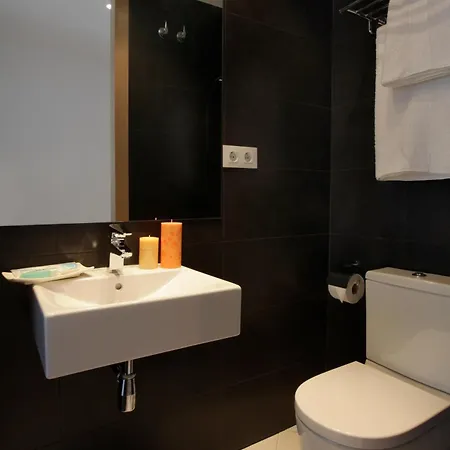 Apartment Fisa Rentals Les Corts Barcelona