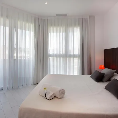 Fisa Rentals Les Corts