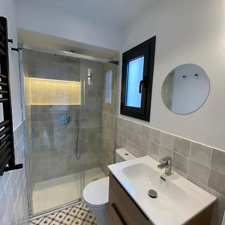 Apartment Poble Sec Charming Apartment Barcelona