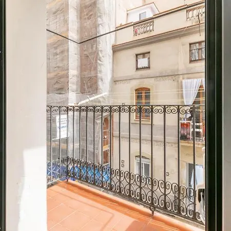 Apartamento Cozy With Balcony Sqm *