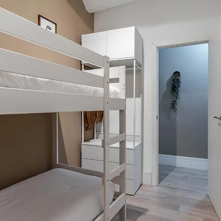 Apartment 4212 - Ab Poble Sec *