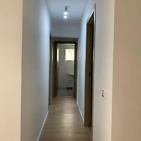 Nice Flat Near The Beach And Parc Del Forum Appartamento *