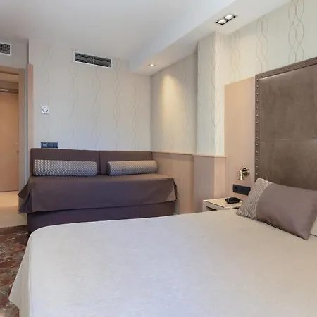 Gótico Hotel 4*