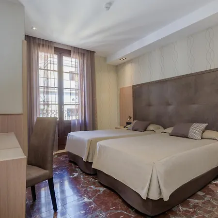Gótico Hotel 4*