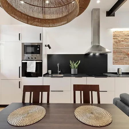 Poble Sec Charming Apartment Apartment *