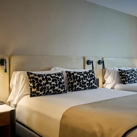 Otel Catalonia Ramblas 4* Sup