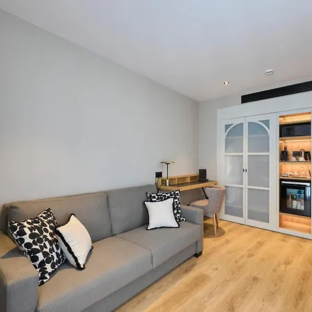 Otel Catalonia Ramblas 4* Sup