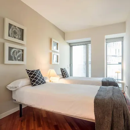 Rent Beach-diagonal Mar Appartement