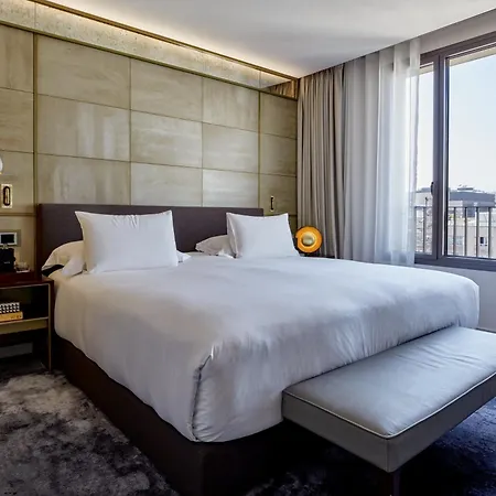 Almanac Hotel 5*