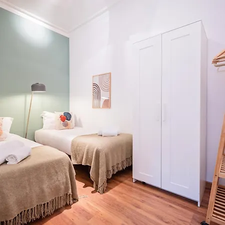 Appartamento Rocafort In Eixample *