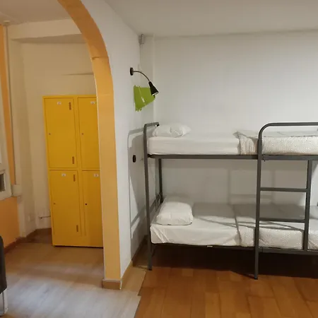 Diagonal House Hostel Barcelona