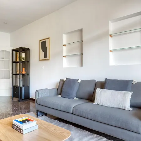 Daire Sants-montjuic 2br W Balcony Bcn-64