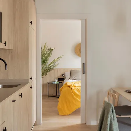 Libere Sant Antoni Aparthotel Barcelona