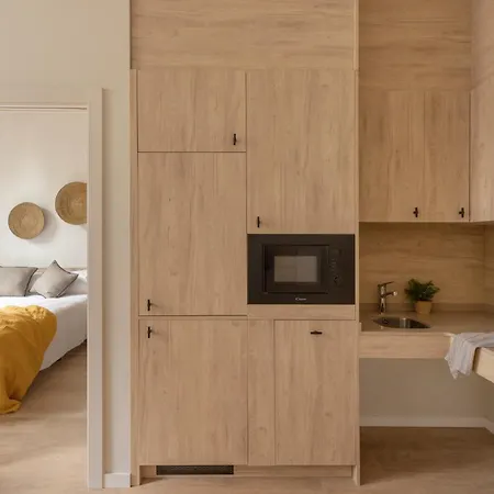 Libere Sant Antoni Aparthotel Barcelona