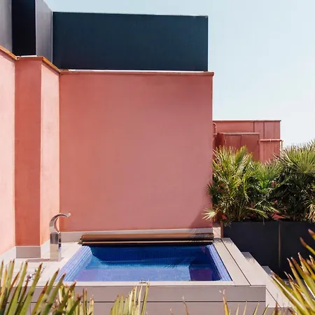 Arai 4* Superior Hotel 4*