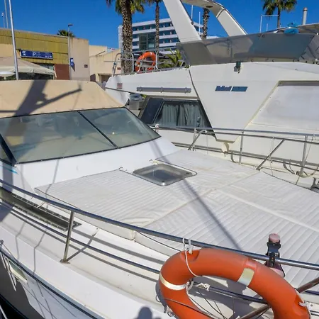 Botel Boat Barcelona