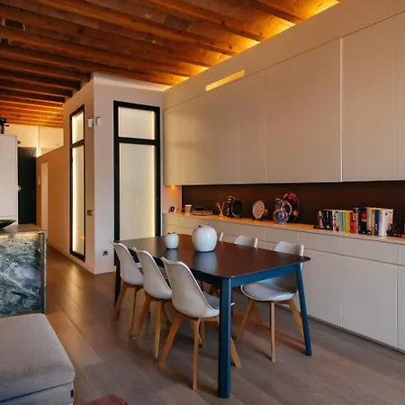 Lägenhet Fully Equipped Upscale Loft Weekly Cleaning Incl *