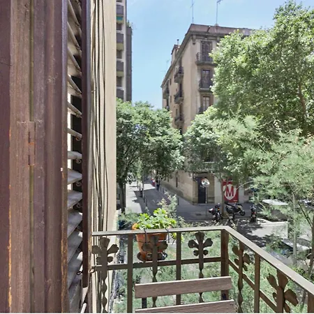 아파트 Great In Sagrada Familia With Balcony 바르셀로나