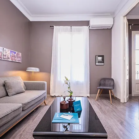 Rocafort In Eixample Appartamento *