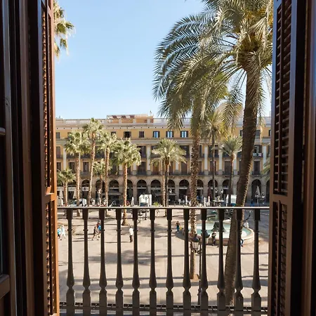 Do Placa Reial Powered By Sonder Barcelona