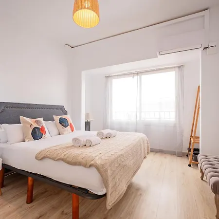 Appartamento Rocafort In Eixample *