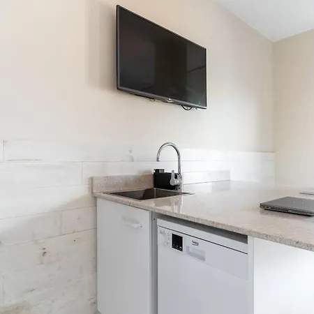 Penthouse With Private Terrace In The Center برشلونة