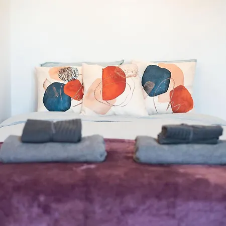 Sagrada Familia Private Hostel *