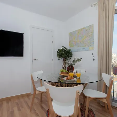 Tarent Sunny Apartment