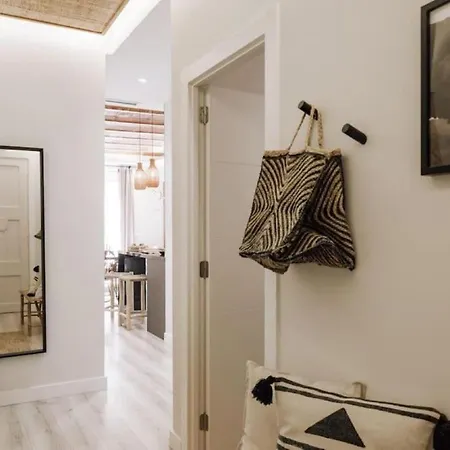 Apartment Zongo - 2 Bedroom In Eixample Dreta *