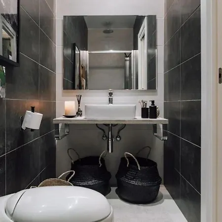 Zongo - 2 Bedroom In Eixample Dreta Apartment Barcelona