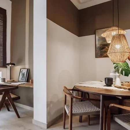 Zioba - 3 Bedroom And Balcony In Gracia