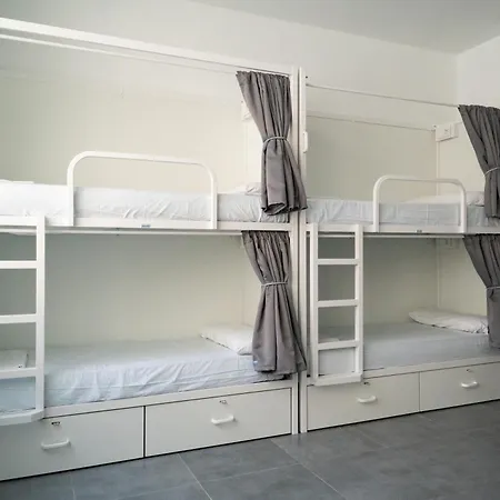 Hostel Sea