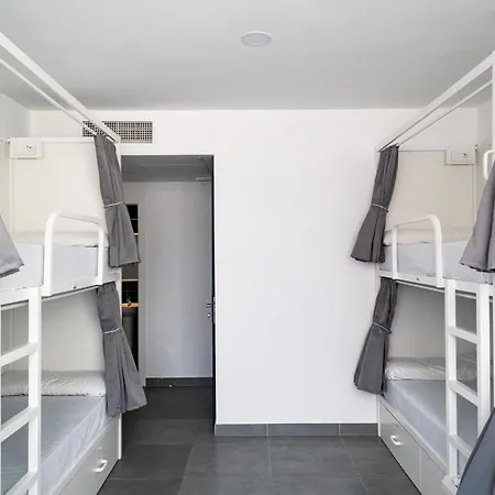 Sea Hostel