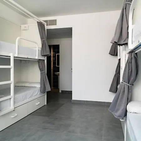 Hostel Sea