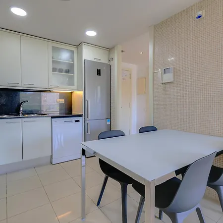 Rent Beach-diagonal Mar Barcelona
