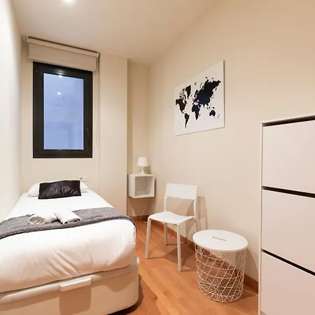 2762 - Ab Park Guell B-ii Апартаменты