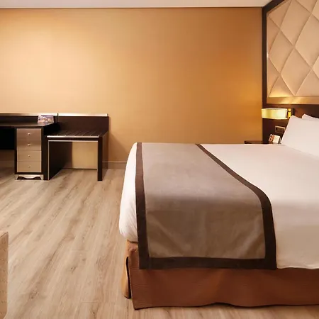 Hotel Hcc St. Moritz Barcelona