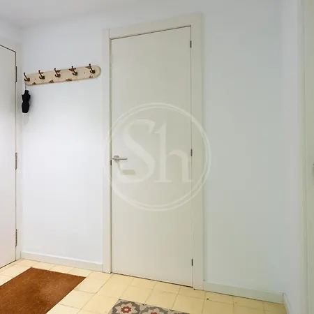 Moderno En Eixample Apartment Barcelona