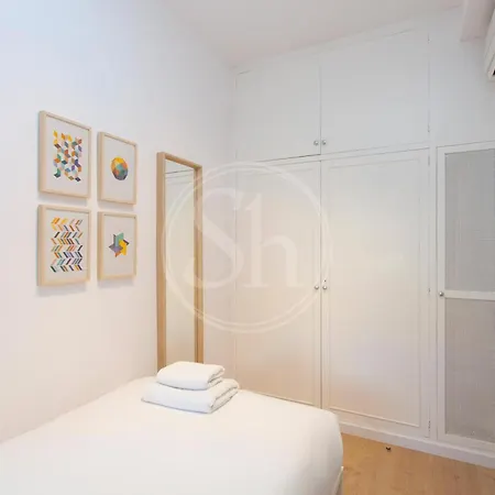 Agradable Y Luminoso Ideal 5 Barcelona