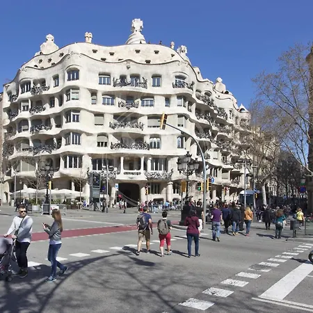 Estudio En Barrio De Gracia E4 * Barcelona
