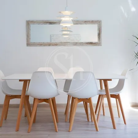 Zona Sagrada Familia Iii Apartment *
