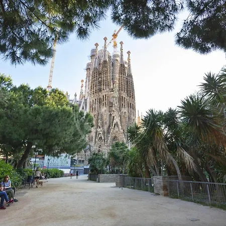 Zona Sagrada Familia Iii